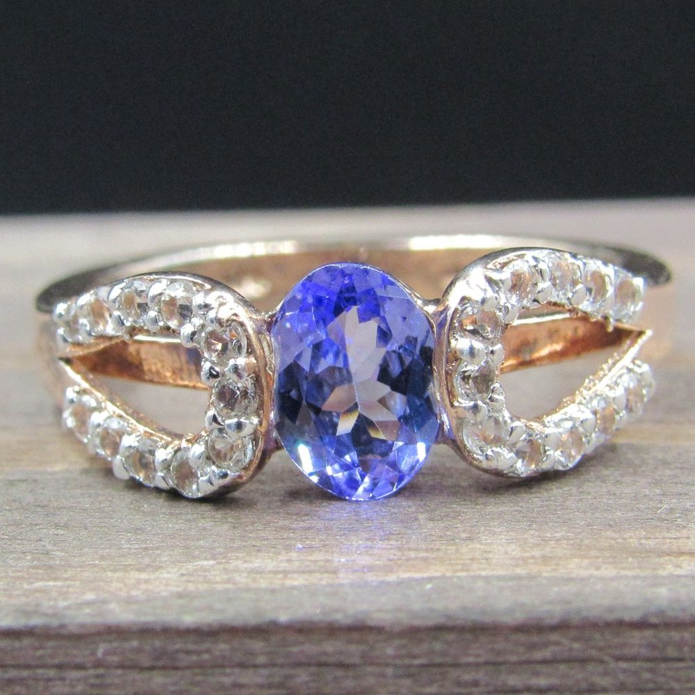 Size 8 Sterling Tanzanite & White Topaz Gem Ring - Picture 1 of 8